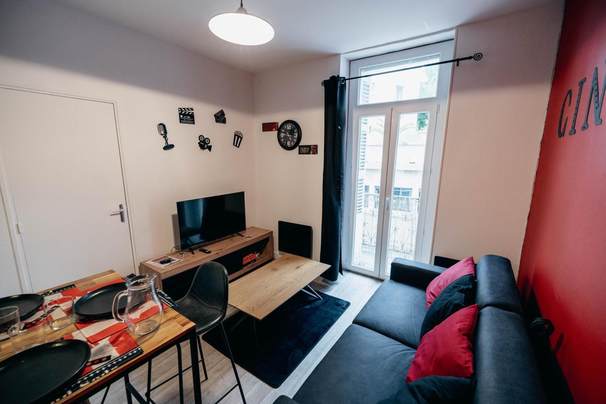 Le Sejour Cine-Proche Du Centre-Wifi-Parking Apartment Lourdes Bilik gambar