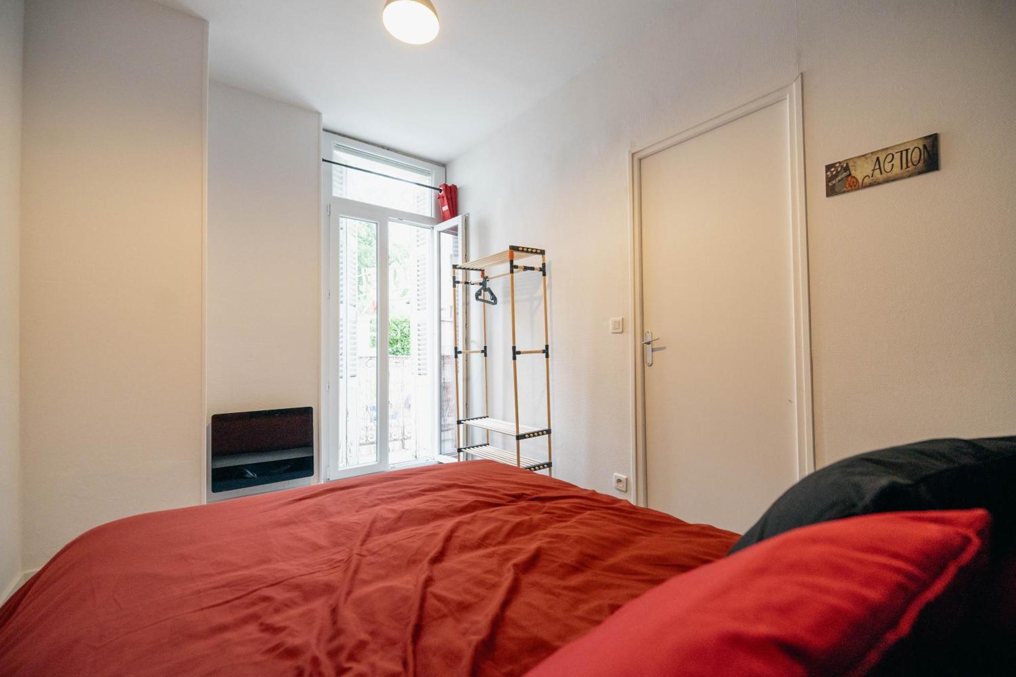 Le Sejour Cine-Proche Du Centre-Wifi-Parking Apartment Lourdes Luaran gambar